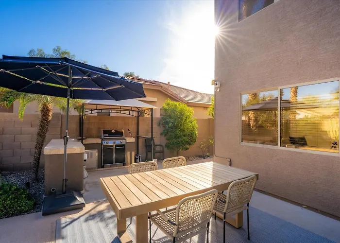 Holiday home Resort-style Oasis With Heated Pool *