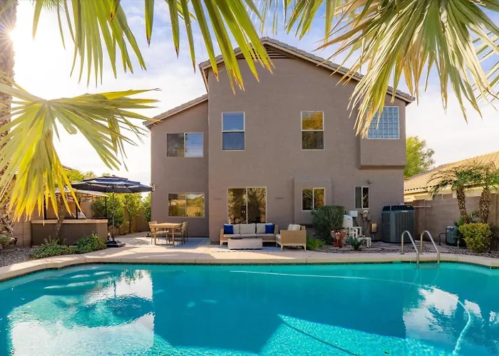 Resort-style Oasis With Heated Pool Goodyear