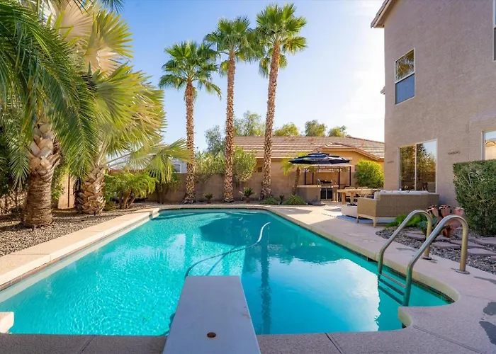 Resort-style Oasis With Heated Pool